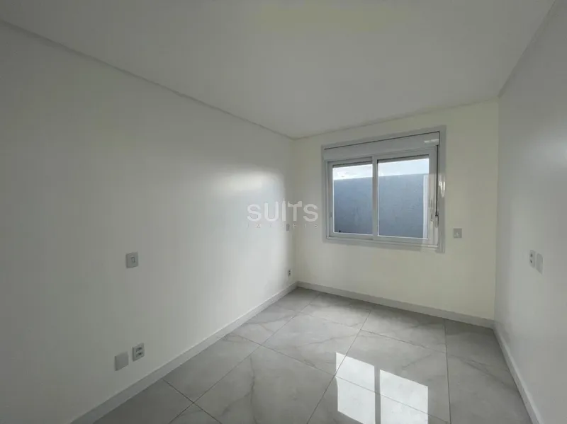 Excelente casa com piscina no Bairro Planejado Santorini: 7ª foto da galeria de imagens do imóvel