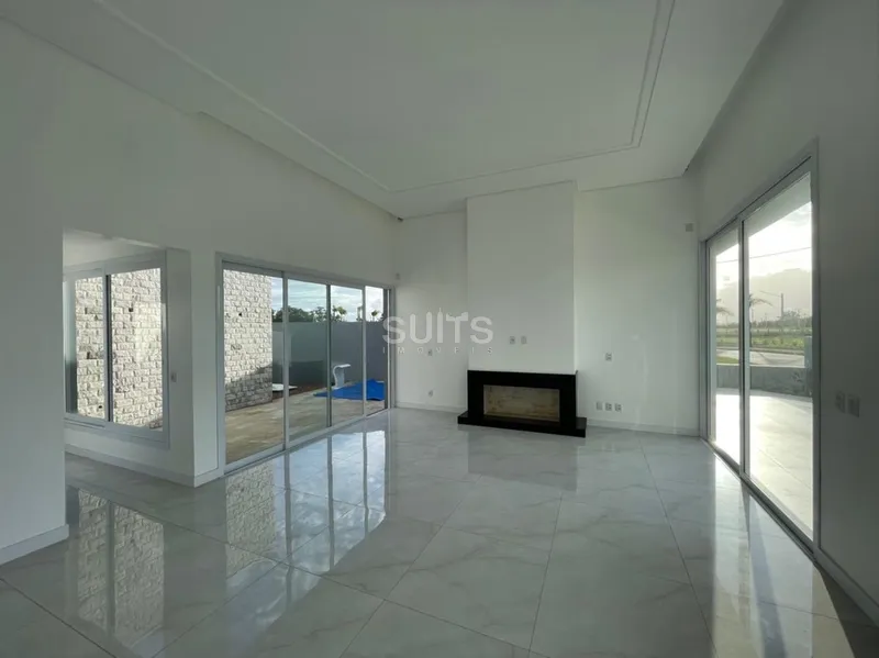 Excelente casa com piscina no Bairro Planejado Santorini: 5ª foto da galeria de imagens do imóvel