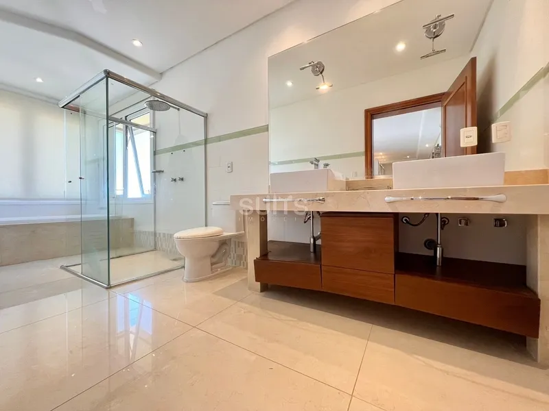 Mansão de esquina na região do Caburé em Atlântida.: 54ª foto da galeria de imagens do imóvel