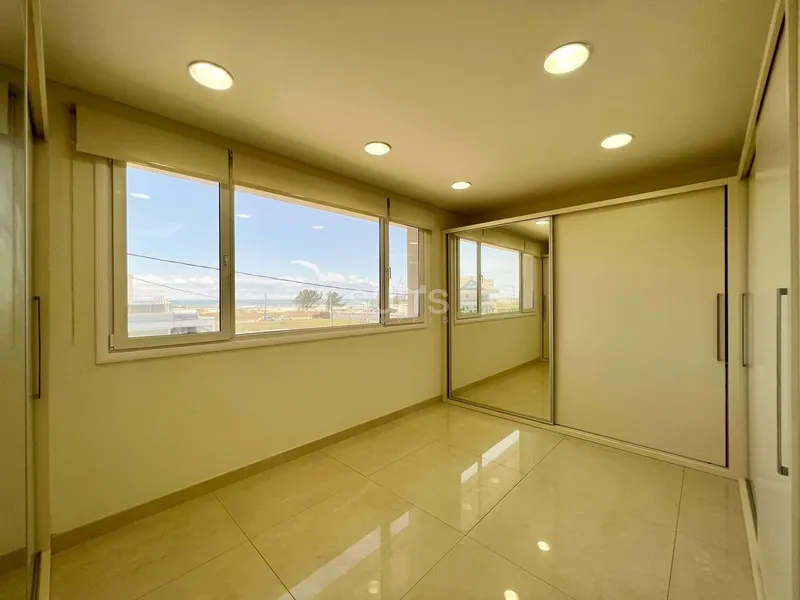 Mansão de esquina na região do Caburé em Atlântida.: 52ª foto da galeria de imagens do imóvel