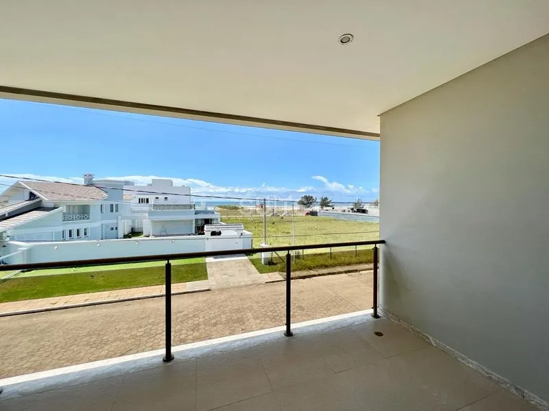 Mansão de esquina na região do Caburé em Atlântida.: 28ª foto da galeria de imagens do imóvel