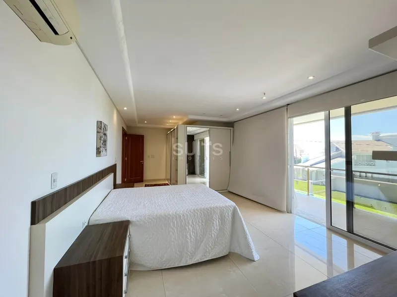 Mansão de esquina na região do Caburé em Atlântida.: 55ª foto da galeria de imagens do imóvel