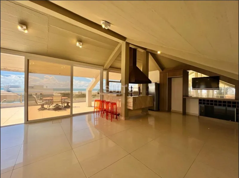 Mansão de esquina na região do Caburé em Atlântida.: 8ª foto da galeria de imagens do imóvel