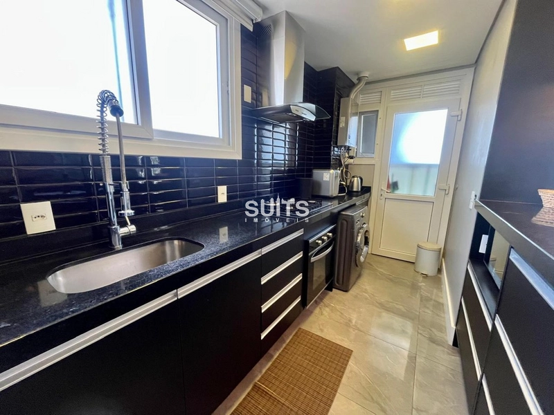 Excelente cobertura á venda no condomínio Rossi: 4ª foto da galeria de imagens do imóvel