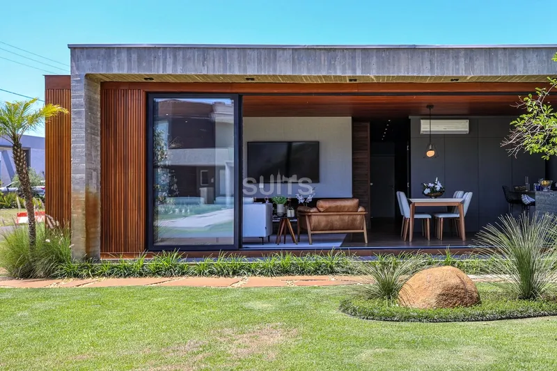 Incrível casa de esquina localizada no condomínio Riviera: 6ª foto da galeria de imagens do imóvel