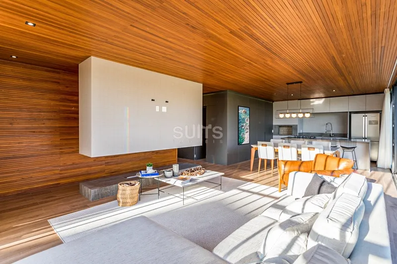 Incrível casa de esquina localizada no condomínio Riviera: 11ª foto da galeria de imagens do imóvel