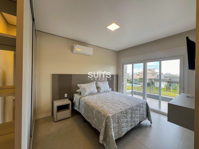 Excelente sobrado beira lago no condomínio Riviera: 31ª foto da galeria de imagens do imóvel