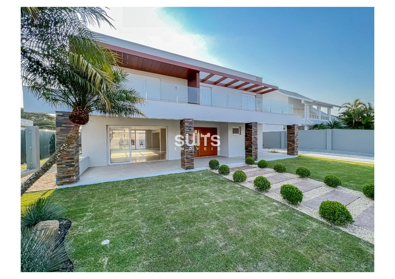 Excelente sobrado à venda em Atlântida!!: 1ª foto da galeria de imagens do imóvel