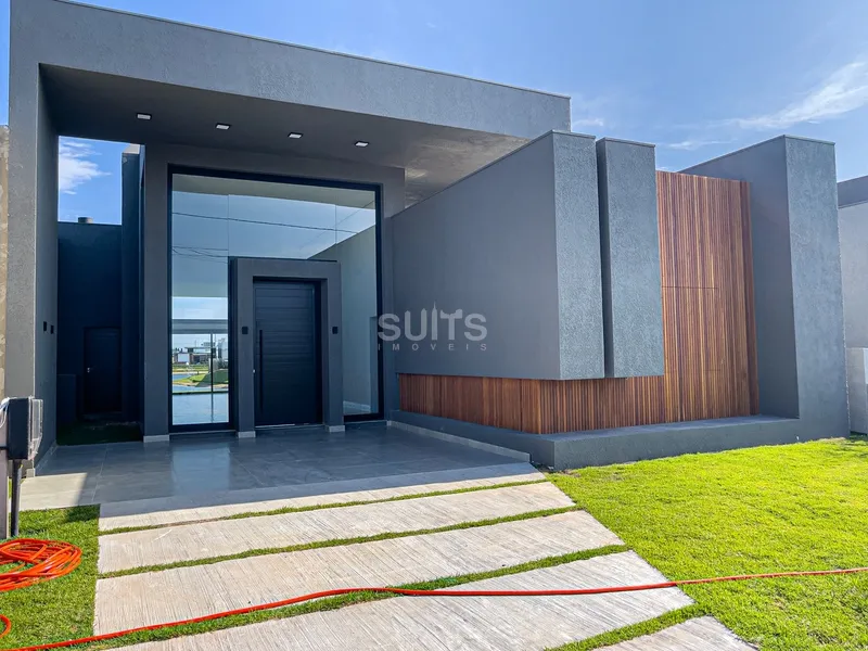 Excelente casa térrea na beira do lago no condomínio Riviera: 2ª foto da galeria de imagens do imóvel