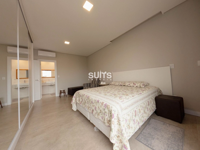 Excelente sobrado no condomínio Malibu: 31ª foto da galeria de imagens do imóvel