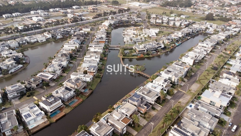 Excelente sobrado no condomínio Malibu: 2ª foto da galeria de imagens do imóvel