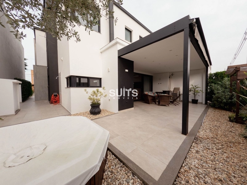 Excelente sobrado no condomínio Malibu: 40ª foto da galeria de imagens do imóvel