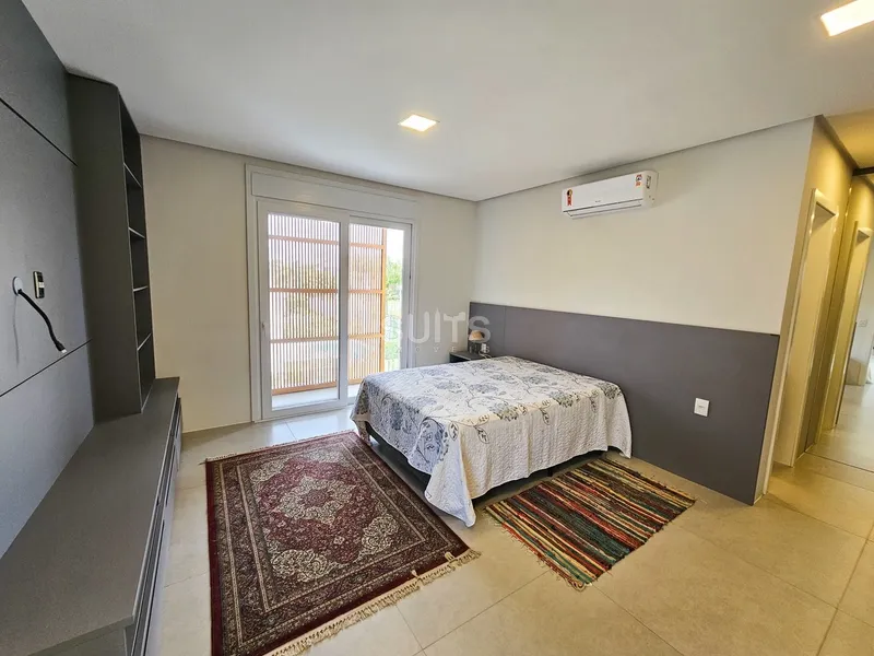 Excelente sobrado à venda no condomínio Quintas do Lago: 32ª foto da galeria de imagens do imóvel