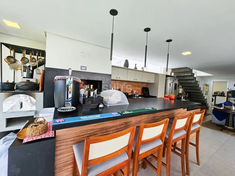 Excelente sobrado à venda no condomínio Quintas do Lago: 10ª foto da galeria de imagens do imóvel