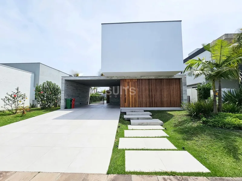 Excelente sobrado à venda no condomínio Quintas do Lago: 1ª foto da galeria de imagens do imóvel