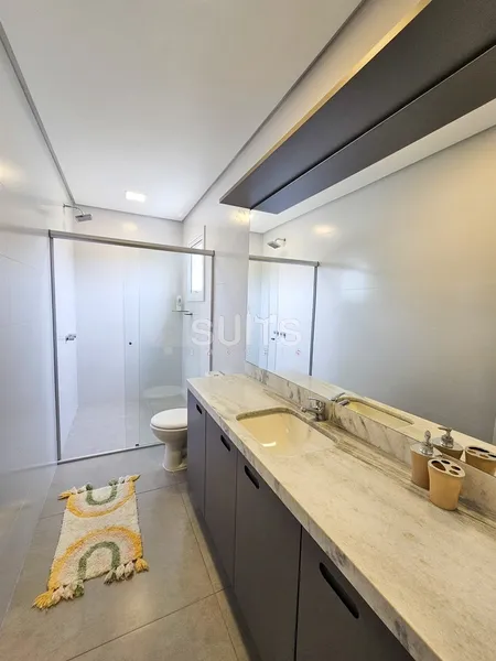 Excelente sobrado à venda no condomínio Quintas do Lago: 42ª foto da galeria de imagens do imóvel