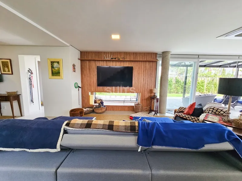 Excelente sobrado à venda no condomínio Quintas do Lago: 6ª foto da galeria de imagens do imóvel