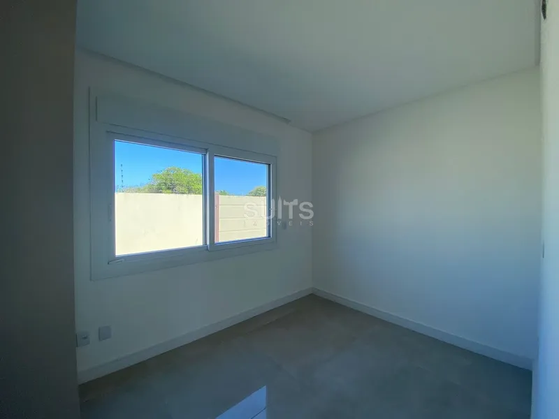 Linda casa em construção à venda no condomínio Riviera: 14ª foto da galeria de imagens do imóvel