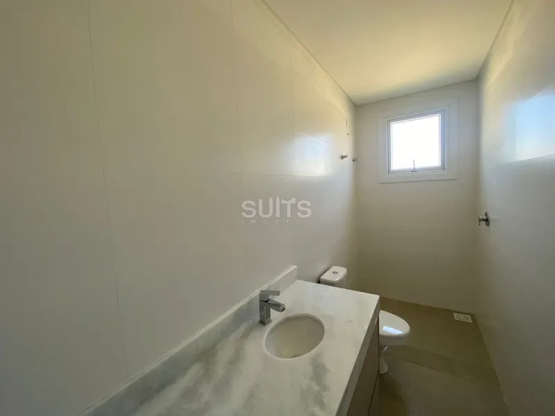 Linda casa em construção à venda no condomínio Riviera: 8ª foto da galeria de imagens do imóvel