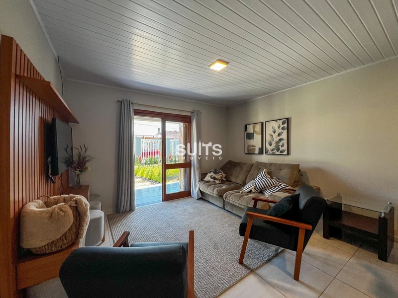 Excelente casa à venda no Centro de Xangri-lá: 3ª foto da galeria de imagens do imóvel