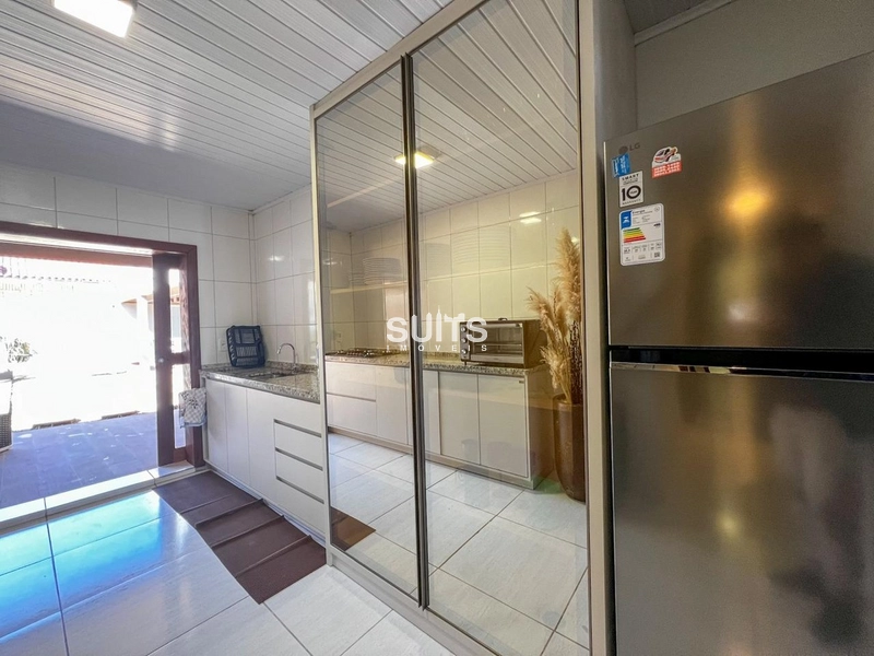 Excelente casa à venda no Centro de Xangri-lá: 6ª foto da galeria de imagens do imóvel