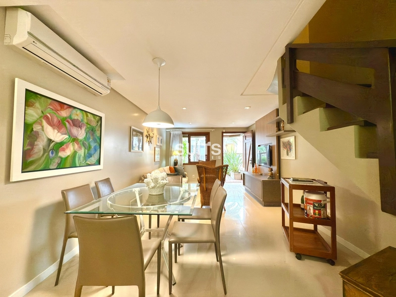 Excelente Duplex no Centro: 4ª foto da galeria de imagens do imóvel