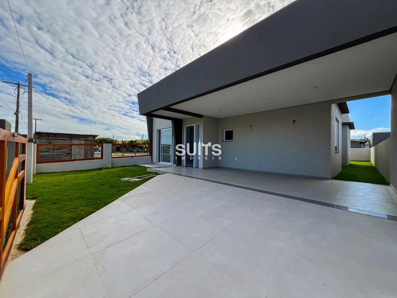 Ótima casa à venda na praia de Noiva do Mar: 1ª foto da galeria de imagens do imóvel