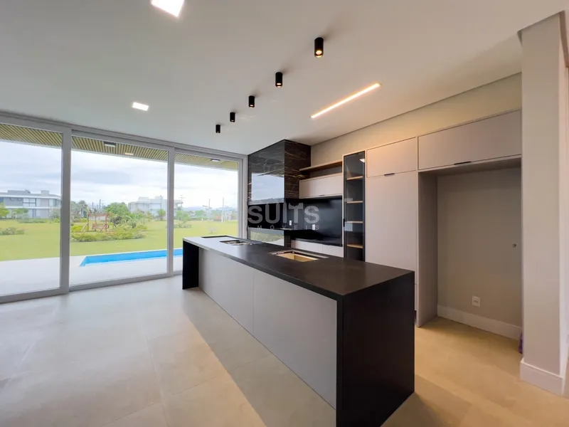 Sobrado com excelente localização no condomínio Blue: 6ª foto da galeria de imagens do imóvel