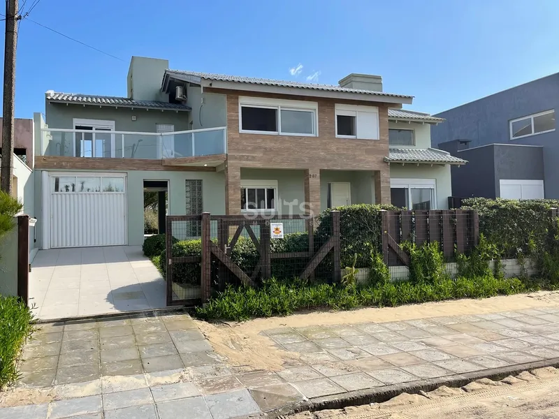 Excelente casa á poucos metros do mar na praia do Remanso em Xangri-Lá: 3ª foto da galeria de imagens do imóvel