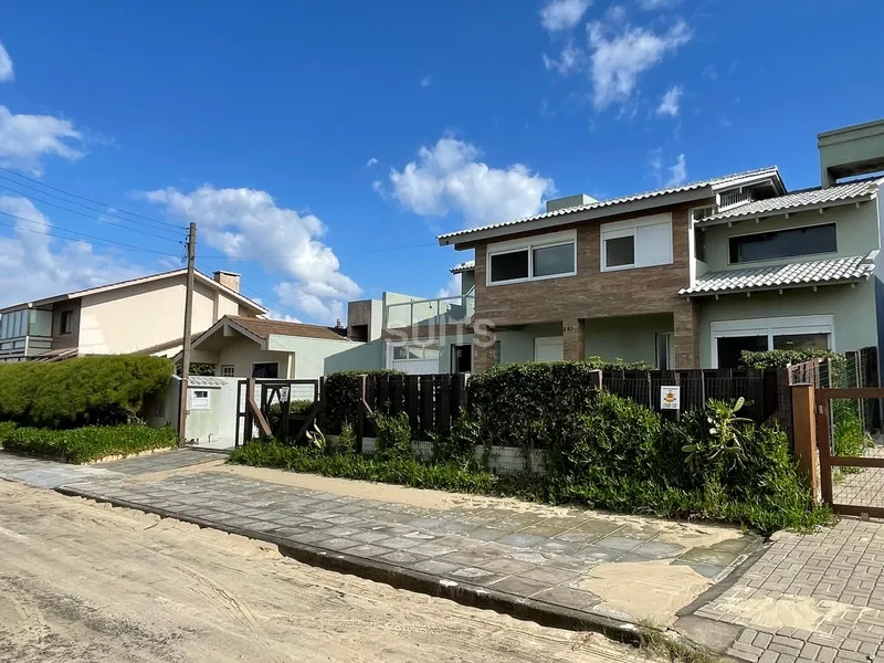 Excelente casa á poucos metros do mar na praia do Remanso em Xangri-Lá: 4ª foto da galeria de imagens do imóvel