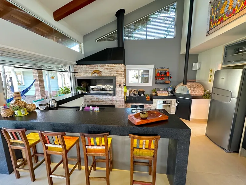 Excelente sobrado com 03 terrenos na praia de Noiva do Mar: 64ª foto da galeria de imagens do imóvel