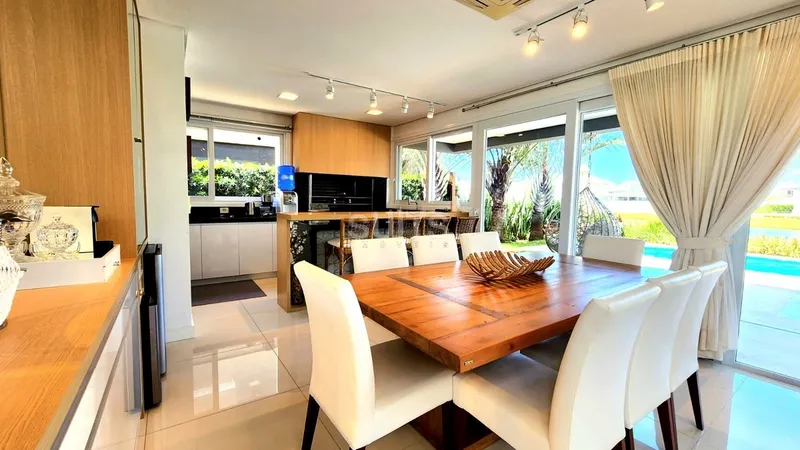 Excelente sobrado à venda no condomínio Enseada: 6ª foto da galeria de imagens do imóvel