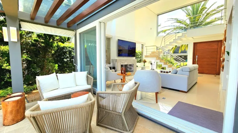 Excelente sobrado à venda no condomínio Enseada: 11ª foto da galeria de imagens do imóvel