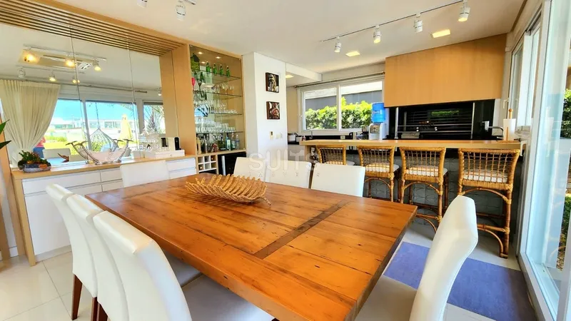 Excelente sobrado à venda no condomínio Enseada: 7ª foto da galeria de imagens do imóvel