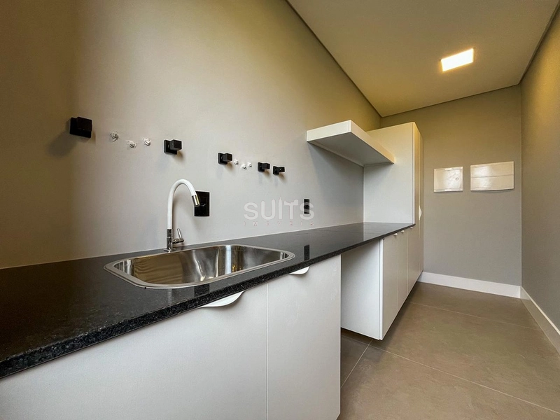 Excelente sobrado beira lago à venda no condomínio Amare Home Resort: 11ª foto da galeria de imagens do imóvel