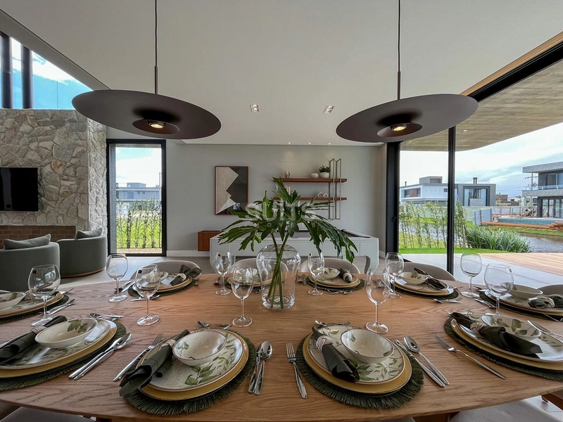 Excelente sobrado beira lago à venda no condomínio Amare Home Resort: 6ª foto da galeria de imagens do imóvel