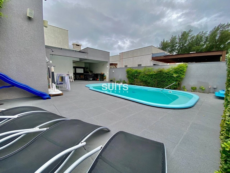 Belíssima casa em excelente localização na praia de Atlântida: 40ª foto da galeria de imagens do imóvel