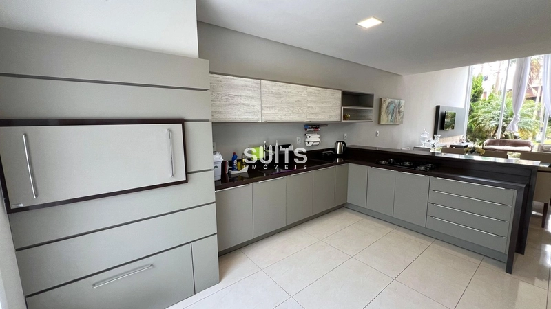 Excelente casa no condomínio Las Palmas: 2ª foto da galeria de imagens do imóvel