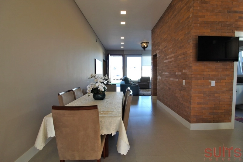 Belíssima casa térrea à venda no condomínio Sea Coast: 6ª foto da galeria de imagens do imóvel