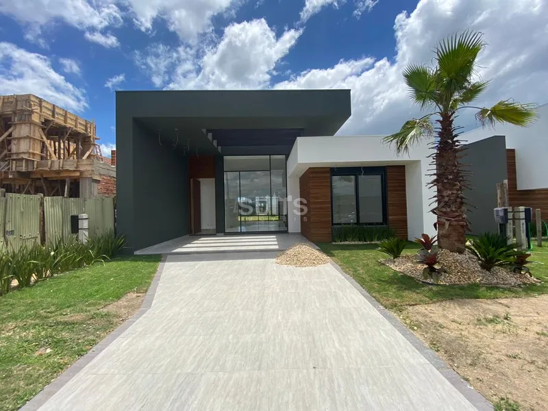 Excelente casa beira lago no condomínio Riviera: 3ª foto da galeria de imagens do imóvel