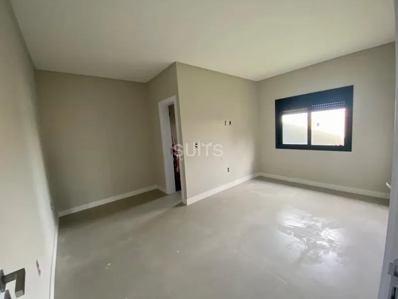 Linda casa à venda no bairro planejado Santorini: 7ª foto da galeria de imagens do imóvel