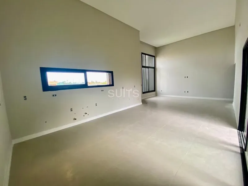 Linda casa à venda no bairro planejado Santorini: 5ª foto da galeria de imagens do imóvel