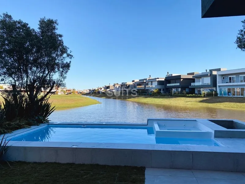 Elegante sobrado beira lago no condomínio Capão Ilhas Resort: 49ª foto da galeria de imagens do imóvel
