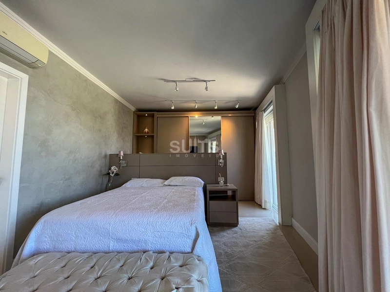 Lindo sobrado beira lago à venda no condomínio Enseada: 32ª foto da galeria de imagens do imóvel