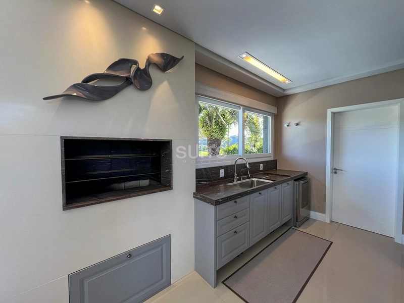 Lindo sobrado beira lago à venda no condomínio Enseada: 16ª foto da galeria de imagens do imóvel