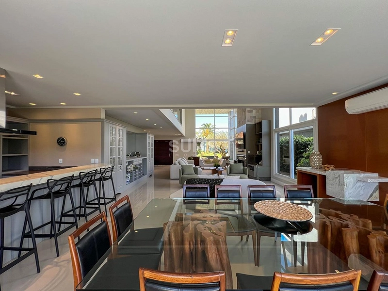 Lindo sobrado beira lago à venda no condomínio Enseada: 13ª foto da galeria de imagens do imóvel