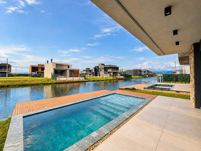 Sobrado beira lago no condomínio Zen Concept Resort : 25ª foto da galeria de imagens do imóvel