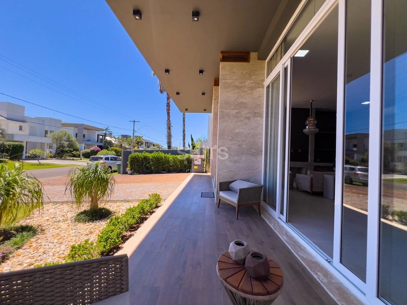 Linda casa térrea no condomínio Villaggio Atlântida: 4ª foto da galeria de imagens do imóvel