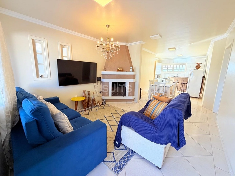 Excelente casa à poucos metros do mar na praia de Rainha do Mar : 4ª foto da galeria de imagens do imóvel