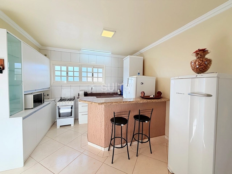 Excelente casa à poucos metros do mar na praia de Rainha do Mar : 7ª foto da galeria de imagens do imóvel